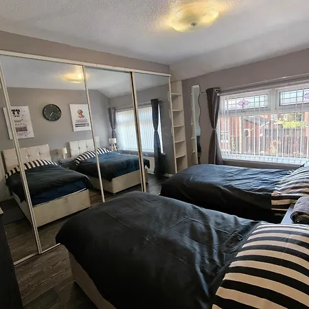 Tatil Evi Pannell Avenue Spacious With Private Parking *